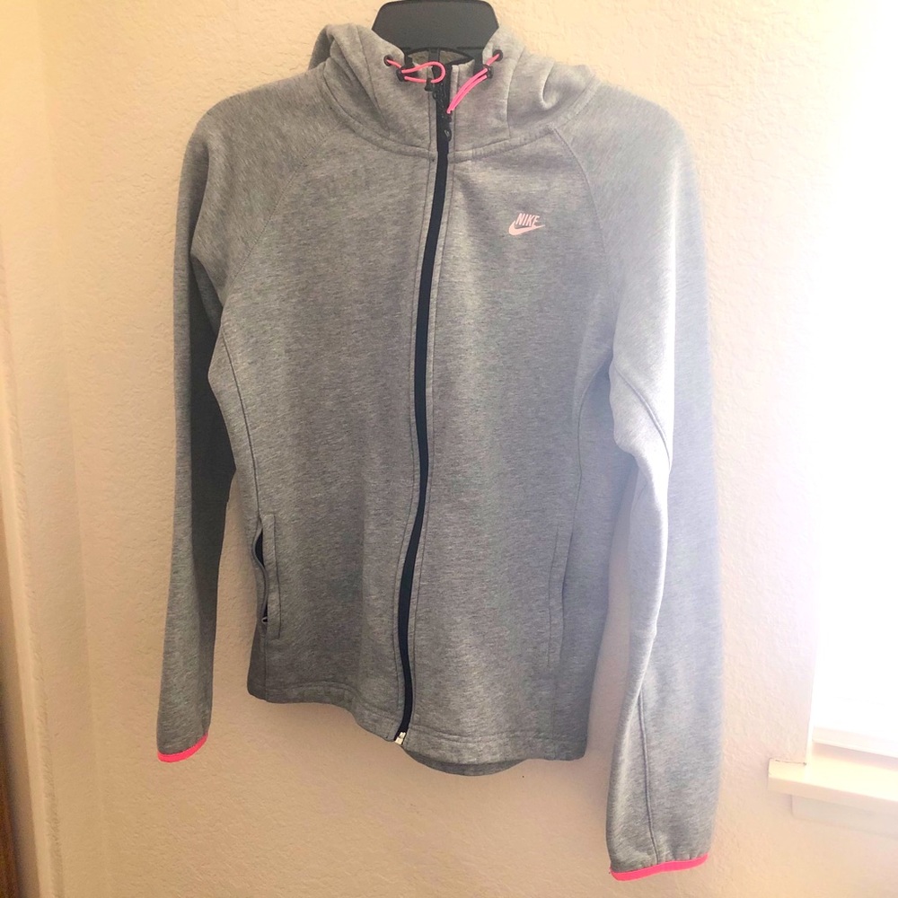 Nike jacket with hoodie